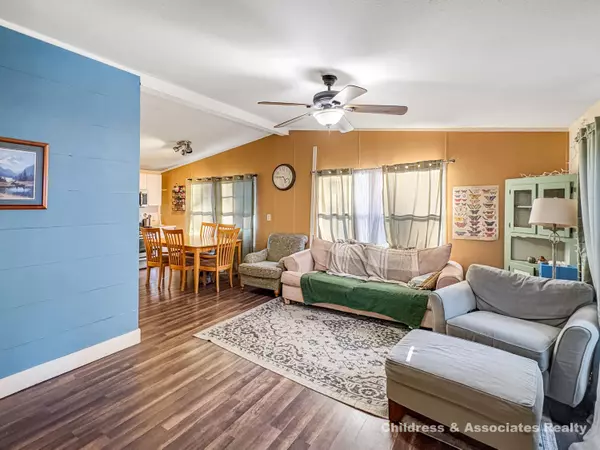 Grand Rapids, MI 49548,323 Scabbard SW Street