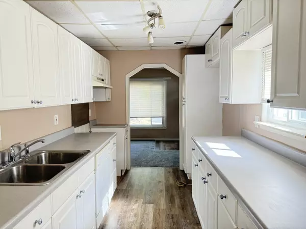 Farmington, MI 48336,21345 Inkster Road