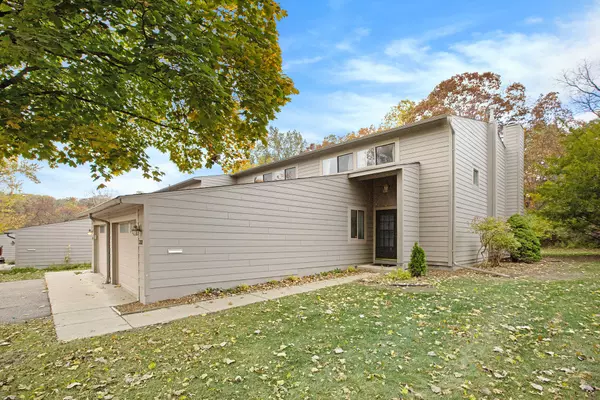 Ann Arbor, MI 48105,3131 Lakehaven Drive