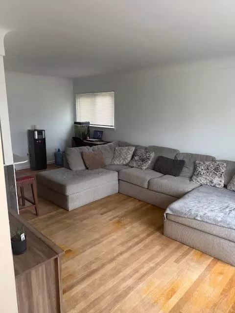 Trenton, MI 48183,2490 Pinetree Drive