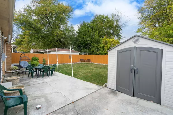 Oak Park, MI 48237,14420 Vernon Street