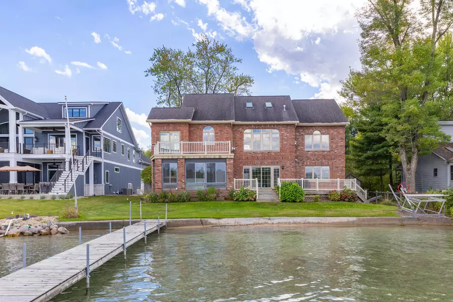 21344 Carlton Avenue, Cassopolis, MI 49031