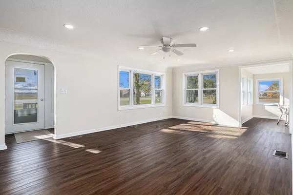 Bronson, MI 49028,688 W Chicago Road