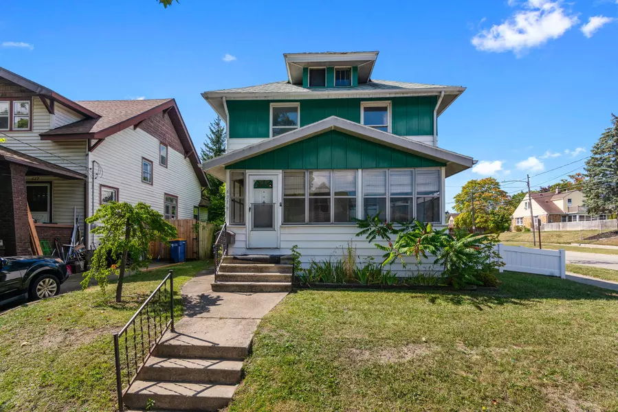 631 Pine NW Avenue, Grand Rapids, MI 49504