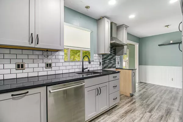 Riga, MI 49276,11977 Maiden Lane