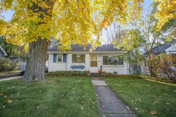 438 Elmhurst Avenue, Parchment, MI 49004