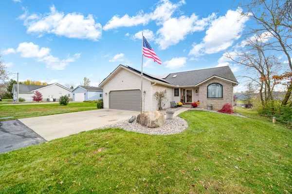 Onsted, MI 49265,8826 Irish Mist