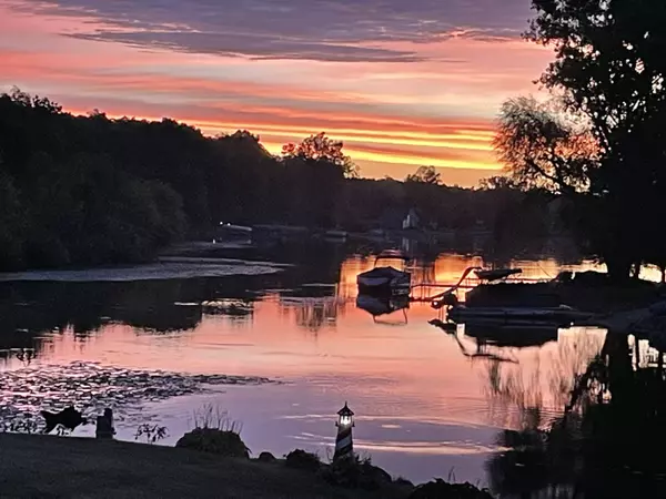 Onsted, MI 49265,8826 Irish Mist