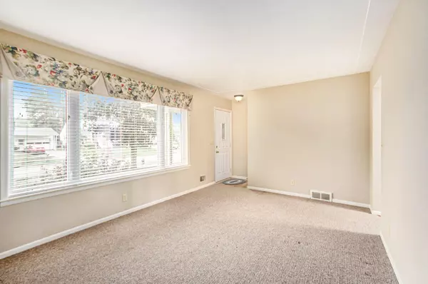 Grandville, MI 49418,4495 Bremer SW Street