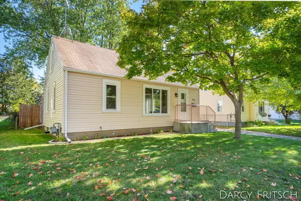Wyoming, MI 49509,3744 Colby SW Avenue