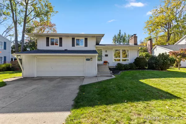 Grand Rapids, MI 49504,1924 8th NW Street