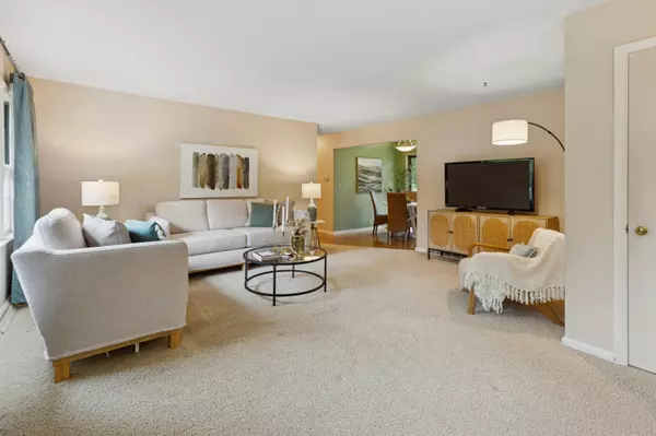 St. Joseph, MI 49085,956 Wedgewood Road