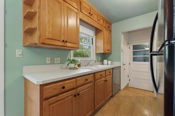 St. Joseph, MI 49085,956 Wedgewood Road