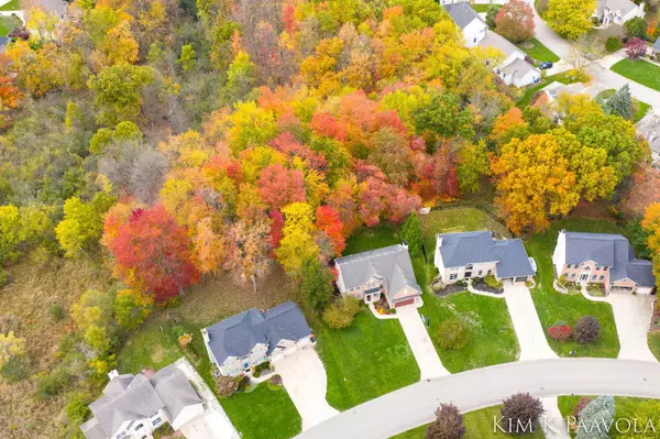 Ada, MI 49301,6289 Scarborough SE Drive