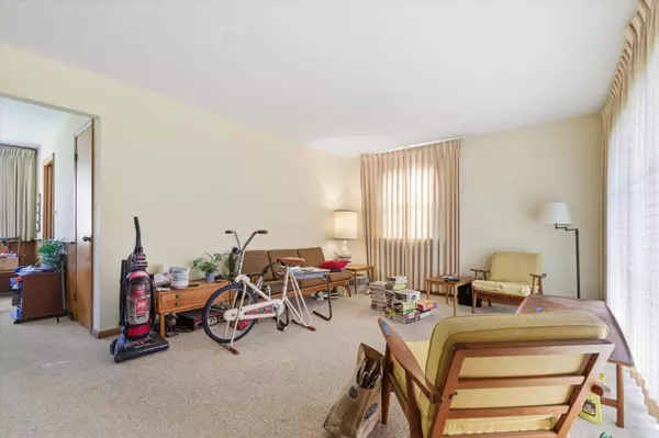 Ypsilanti, MI 48198,1341 Molner Court