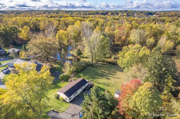 Ada, MI 49301,8338 Fulton SE Street