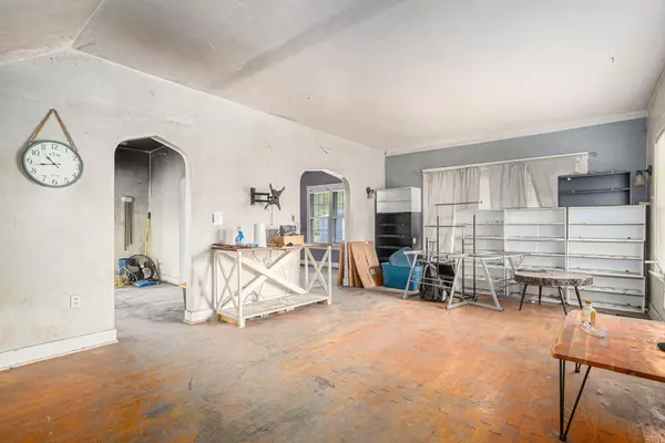 Battle Creek, MI 49017,143 Orchard Avenue