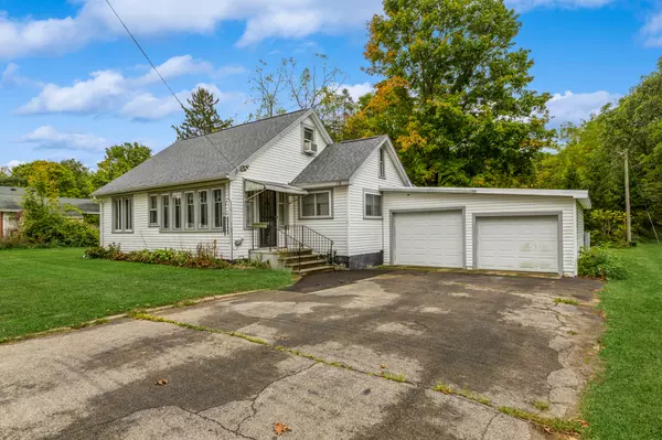 Decatur, MI 49045,315 Pine Street