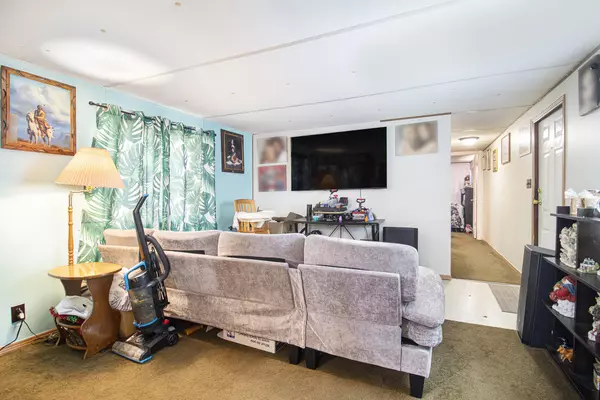 Niles, MI 49120,1950 S 13th Street #lot 213