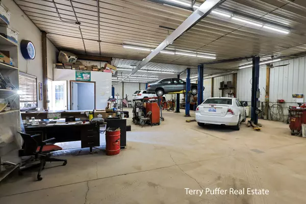 Sparta, MI 49345,283 N State Street