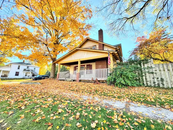 Cedar Springs, MI 49319,144 E Ash