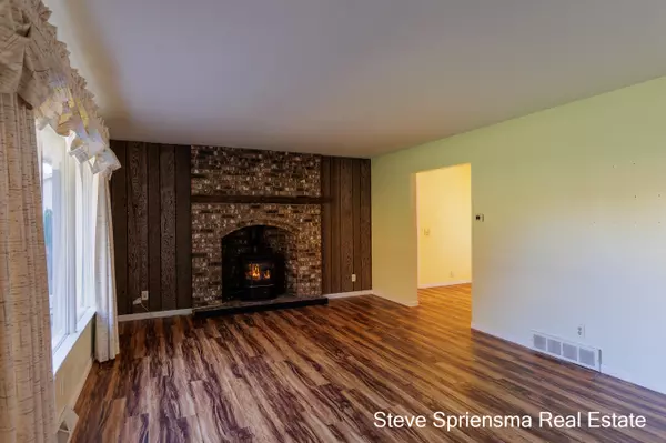 Jenison, MI 49428,1520 Winifred Street