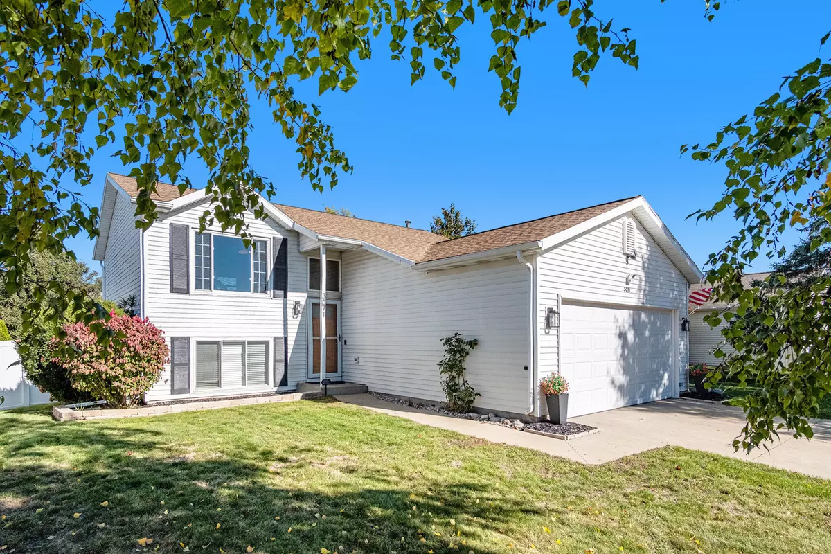 Grand Rapids, MI 49504,3071 Burritt NW Street