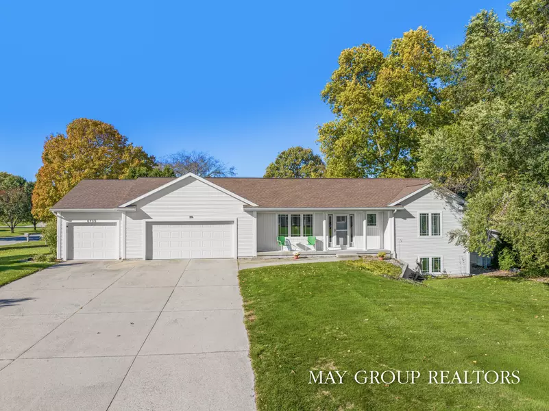 8735 24th Avenue, Jenison, MI 49428