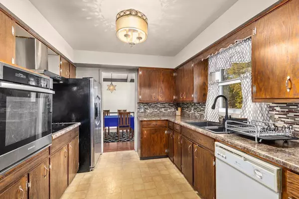 Grand Rapids, MI 49508,1955 Millbank SE Street