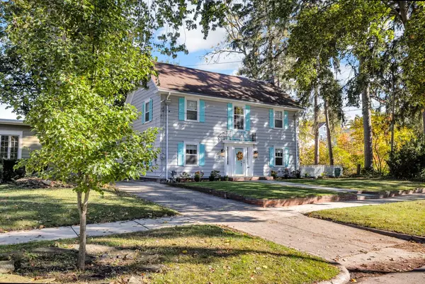 121 S Higby Street, Jackson, MI 49203