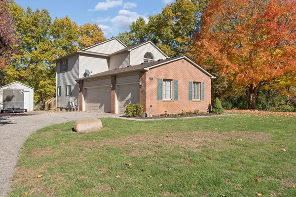 South Lyon, MI 48178,13153 Cove Ridge Drive