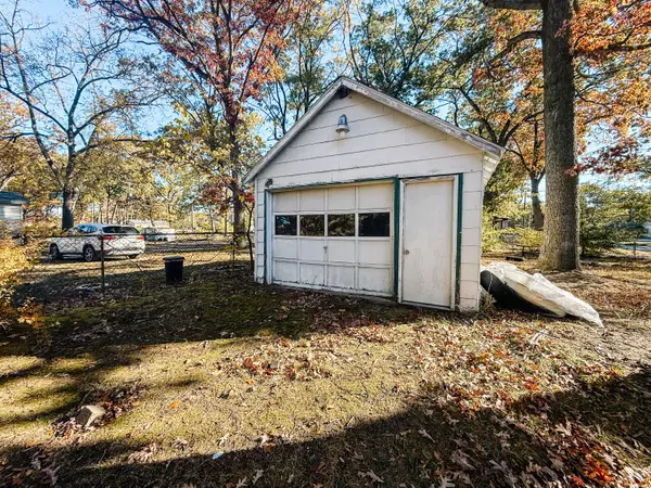 Muskegon Heights, MI 49444,2044 Wood Street