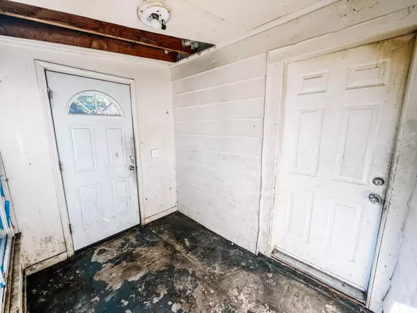 Muskegon Heights, MI 49444,2044 Wood Street