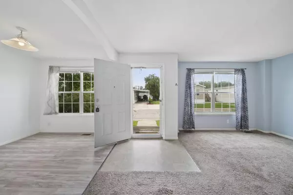 Ann Arbor, MI 48103,6655 Jackson Road #722