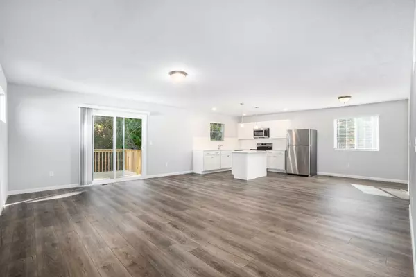 Allegan, MI 49010,370 N Sherman Street