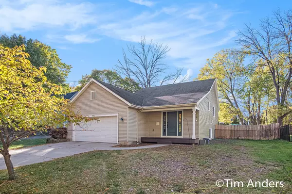 Grand Rapids, MI 49504,715 Maridell NW Avenue