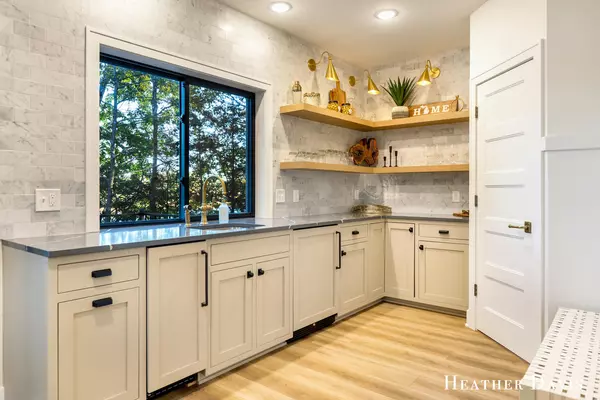 West Olive, MI 49460,16976 Lake Avenue