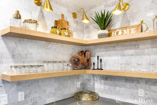 West Olive, MI 49460,16976 Lake Avenue