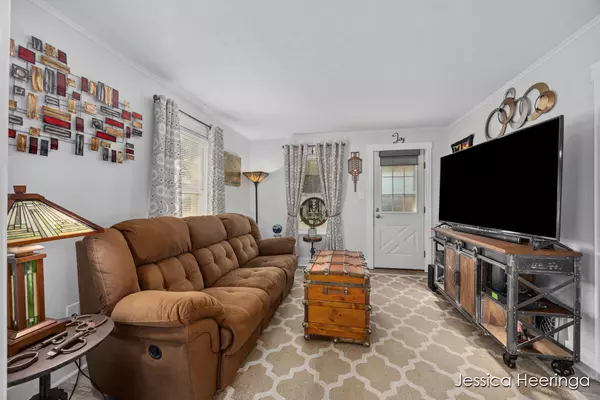 Rockford, MI 49341,343 Lewis NE Street