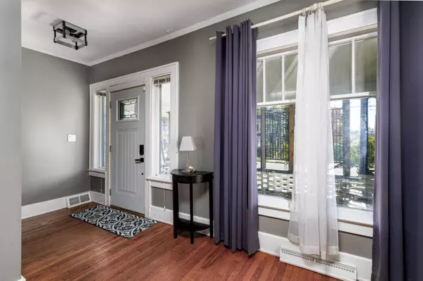 Grand Rapids, MI 49507,811 Ardmore SE Street