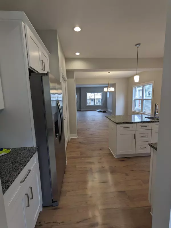 Holland, MI 49423,301 Vista Green Drive