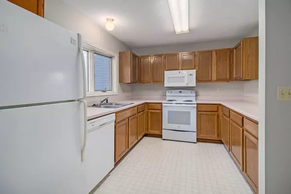 Manistee, MI 49660,317 Fifth Avenue #2