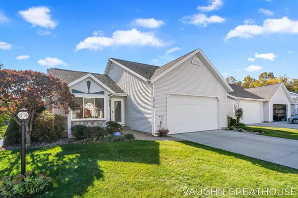 Holland, MI 49424,14770 Anchor Court #44