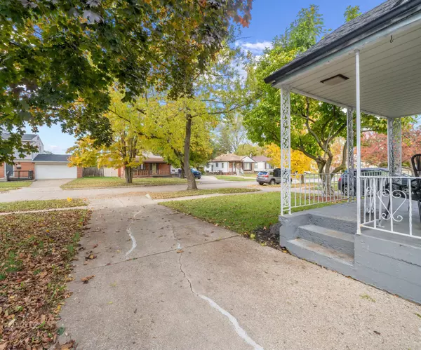 Wayne, MI 48184,3953 Niagara Street