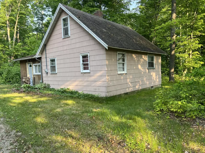 7748 N Comstock Avenue, Bitely, MI 49309