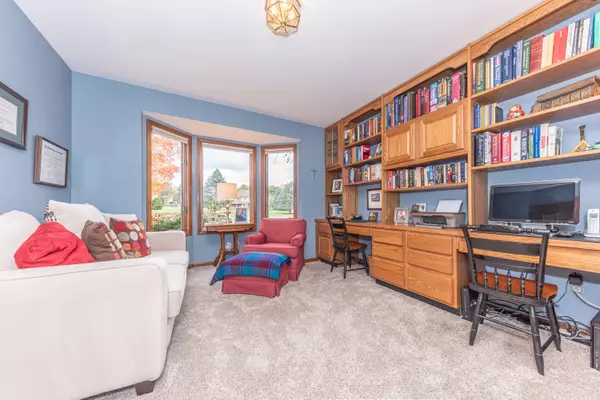 Saline, MI 48176,3195 Golfview Drive