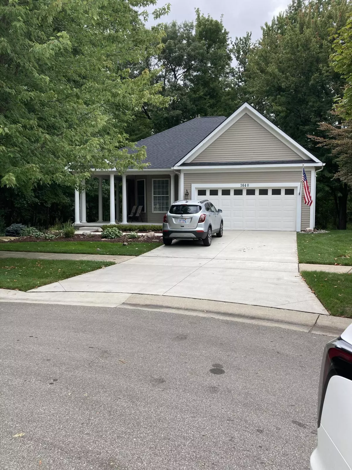 Auburn Hills, MI 48326,3640 Camden Court