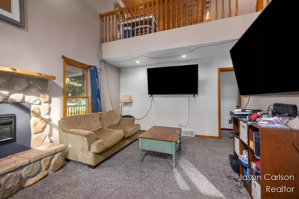 Muskegon, MI 49442,5064 Macarthur Road