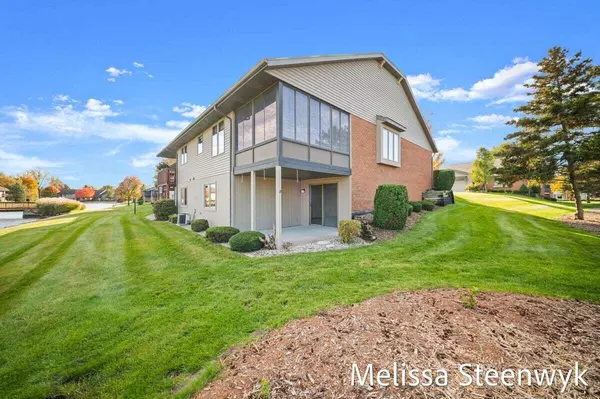 Zeeland, MI 49464,241 Interlaken Court