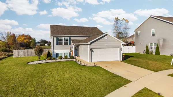 Howell, MI 48855,327 Keenen Ct